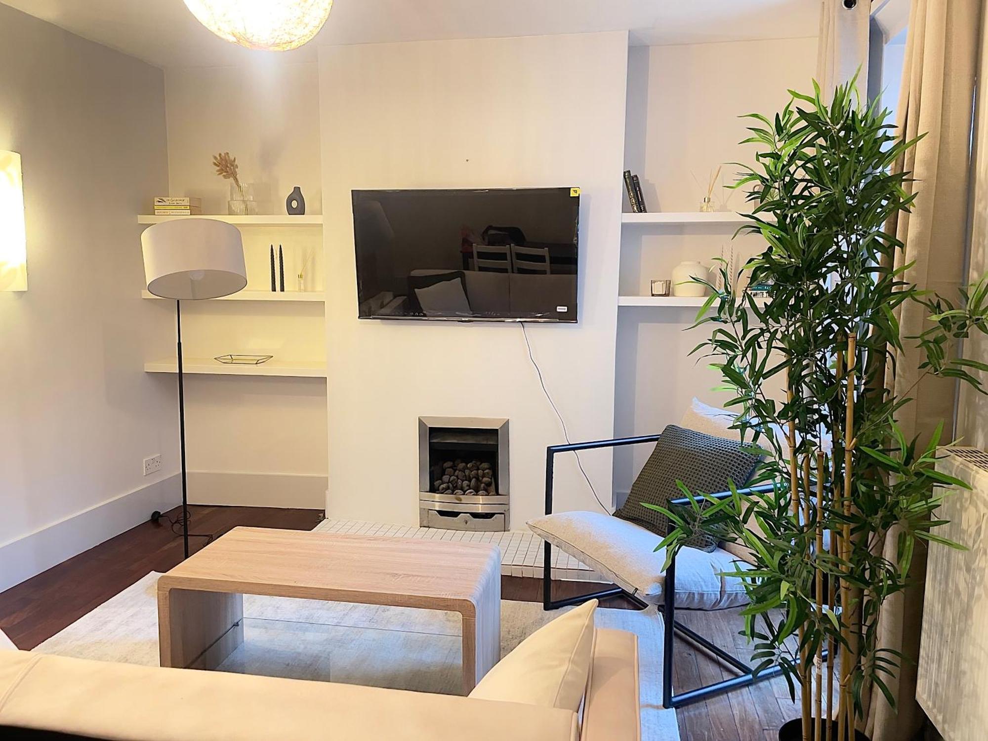 Great Value London Apartment With Garden In Tufnell Park Near Emirates Stadium And 10 Mins To Kings Cross Eksteriør billede